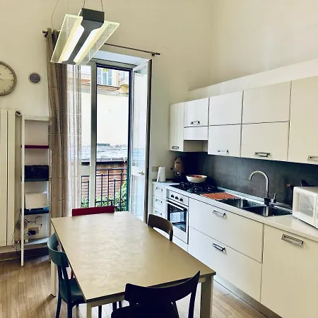 Albanese Lejlighed *